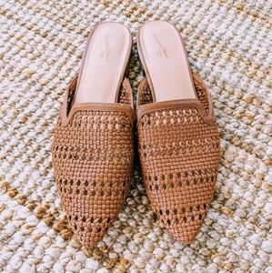 Universal Thread Pointed Toe Slip-On Mules